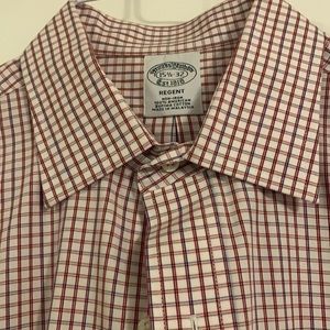 Brooks Brothers Regent red,dark navy & white check. 15 1/2 32